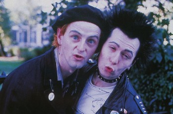 Gary Oldman and Andrew Schofield in Sid and Nancy